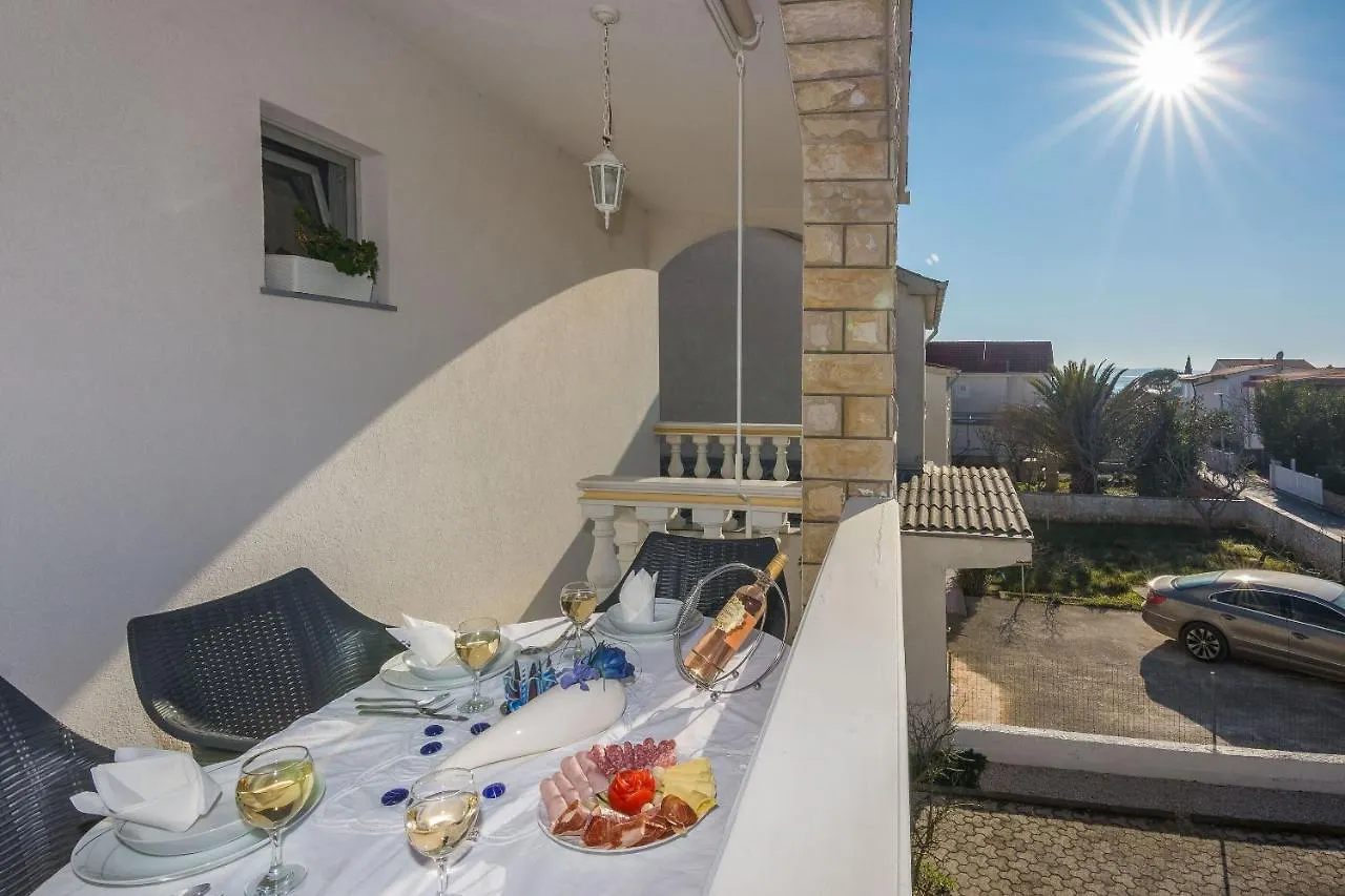 Apartment Kikas Vir