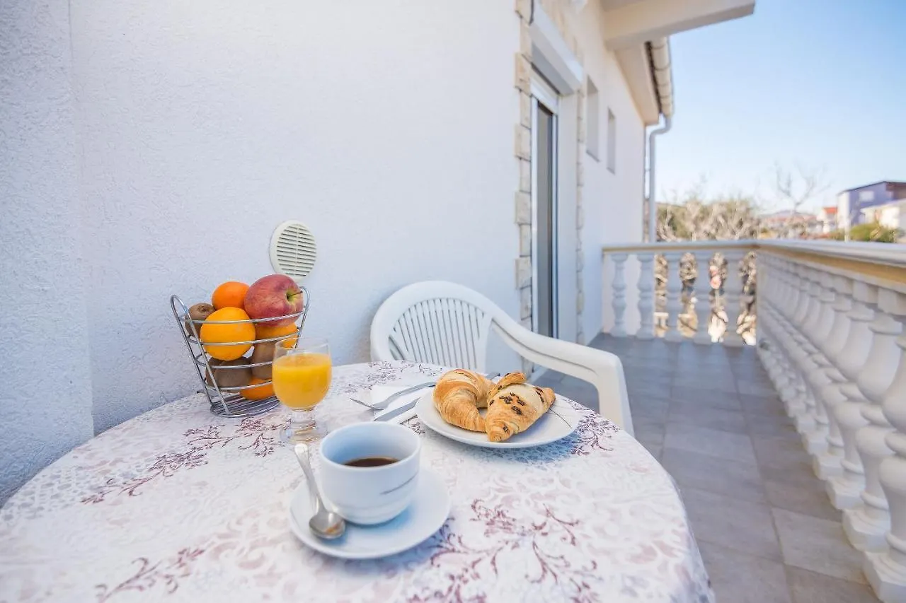 Apartment Kikas Vir