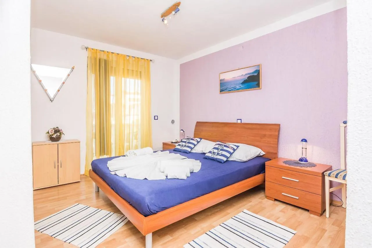 Apartment Kikas Vir