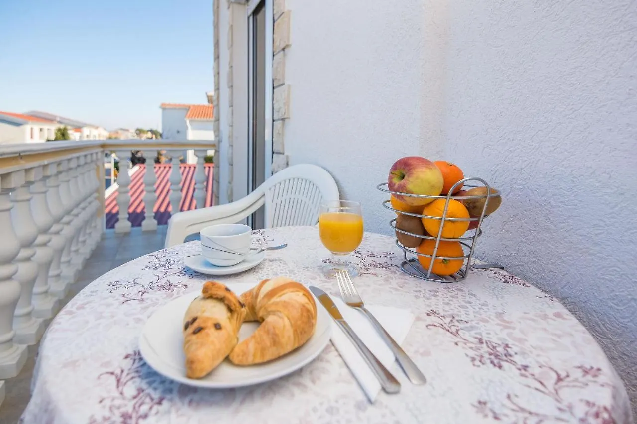Apartment Kikas Vir