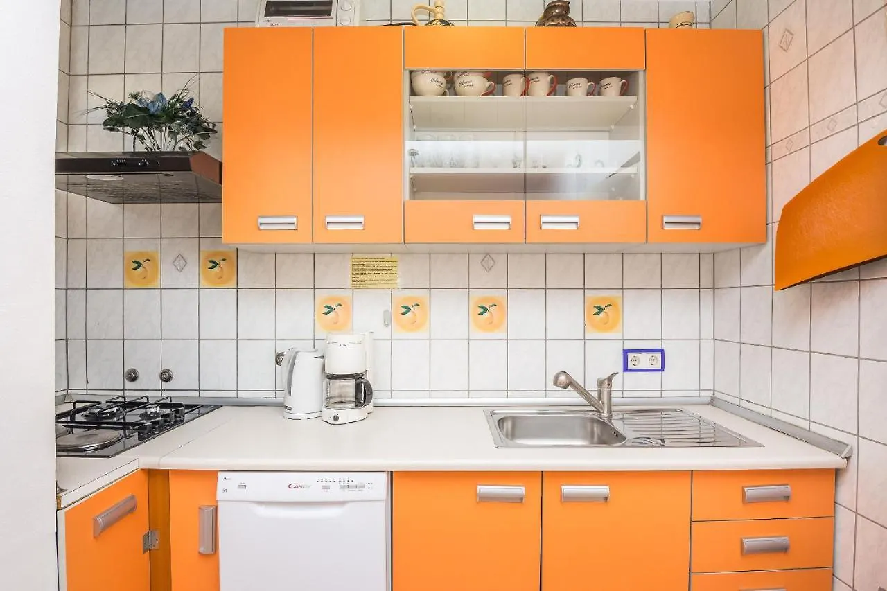 Apartment Kikas Vir Chorvatsko